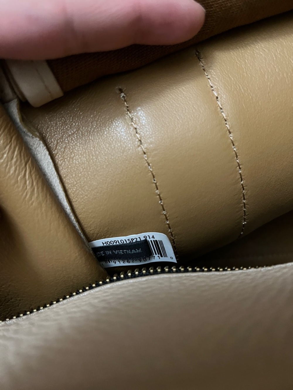 Marc Jacobs Small Tote Bag in Light Beige with Leopard Strap - Picture 7 of 7